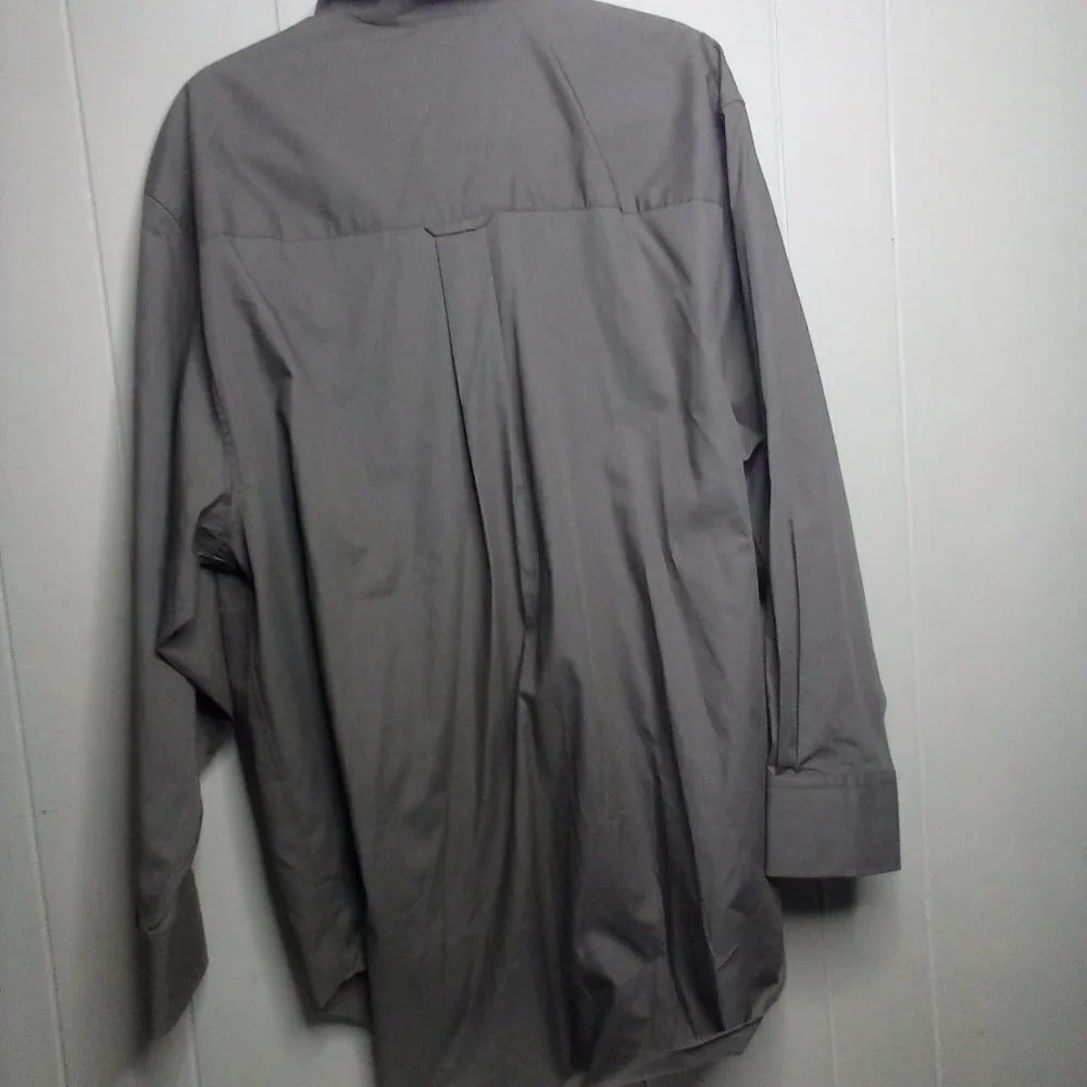 Collusion button up
